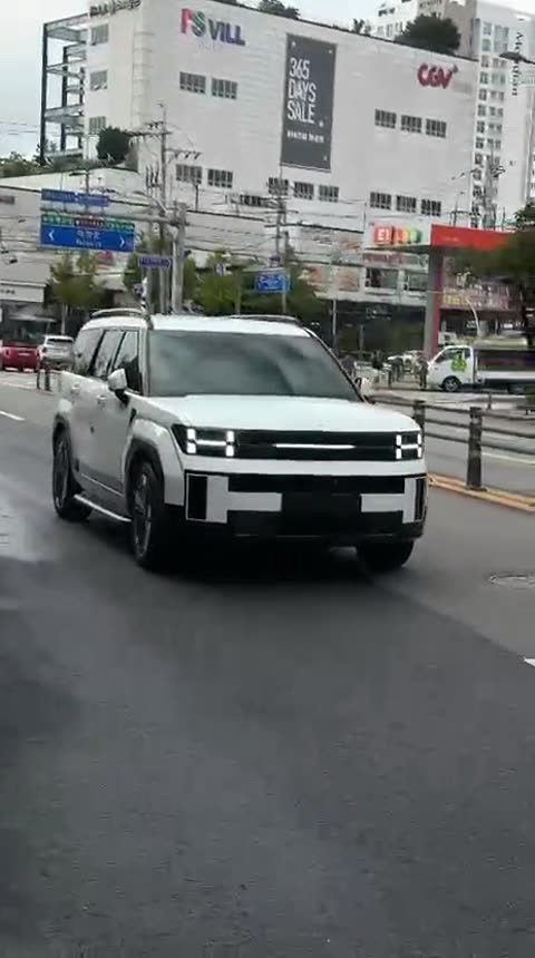 Hyundai Santa Fe 2025